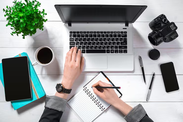 Choosing the Right Free Blogging Tools (and Which Ones to Skip)